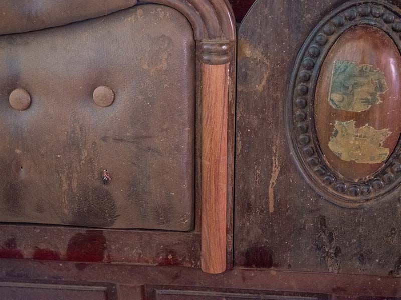 延安红木门修复公司