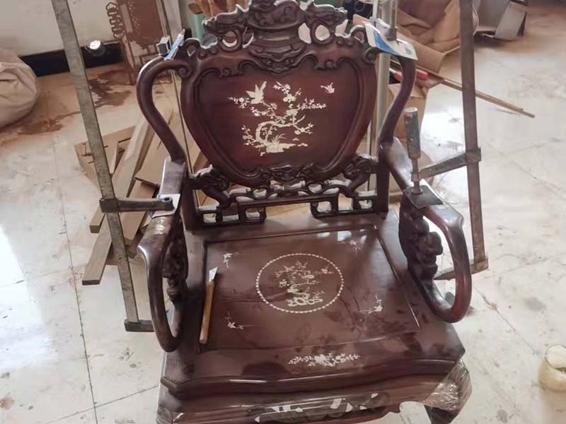 延安老旧红木家具翻新方法